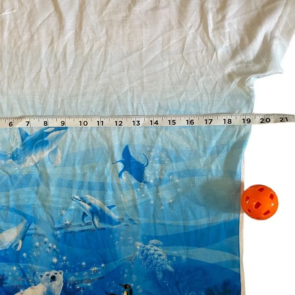 Sea World whales and polar bear womens t shirt